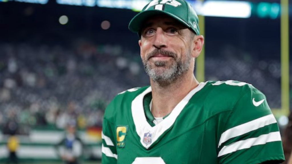 Aaron Rodgers Criticizes Jets Teammate After Loss to Buffalo Bills